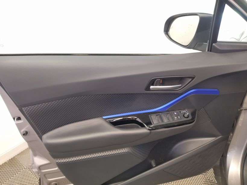 TOYOTA C HR HYBRIDE MY20 2020 - Photo n°10
