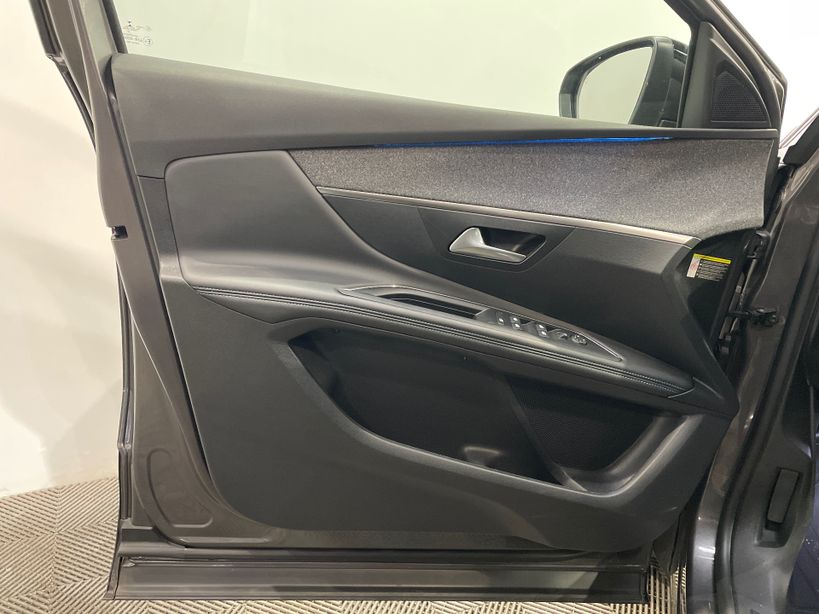 PEUGEOT 3008 2023 - Photo n°37