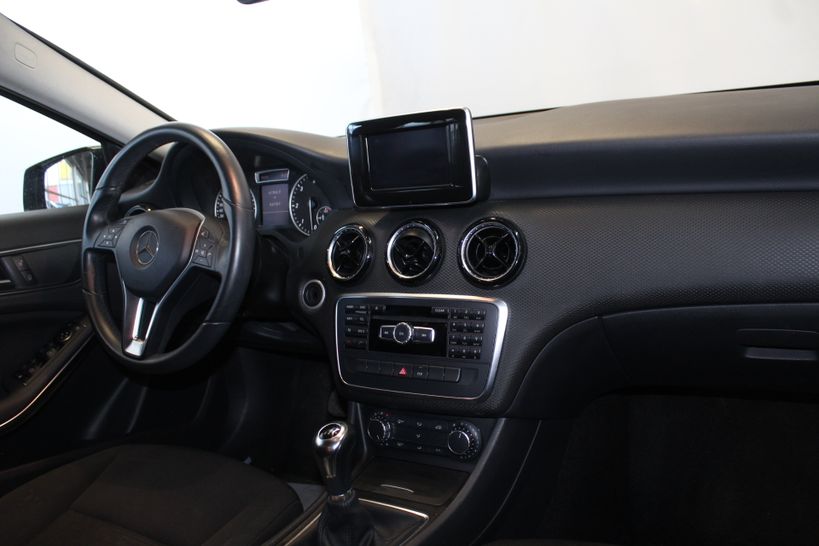 MERCEDES CLASSE A 2014 - Photo n°18