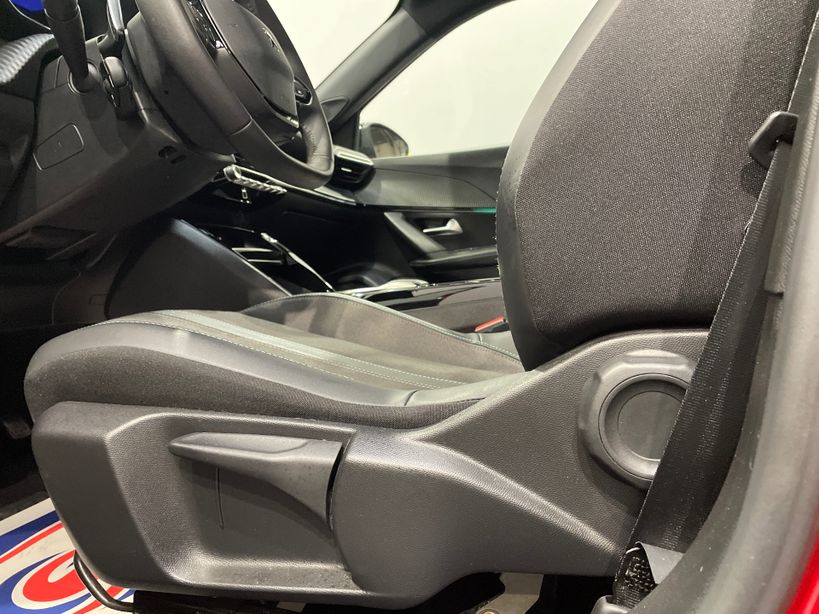 PEUGEOT 2008 2023 - Photo n°37