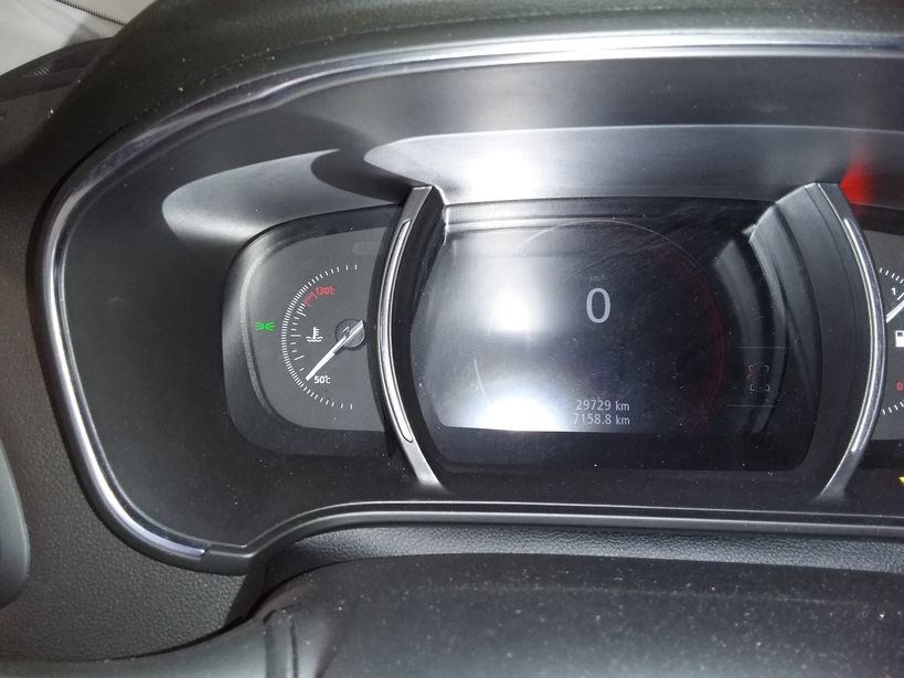 RENAULT MEGANE IV ESTATE BUSINESS 2018 - Photo n°16