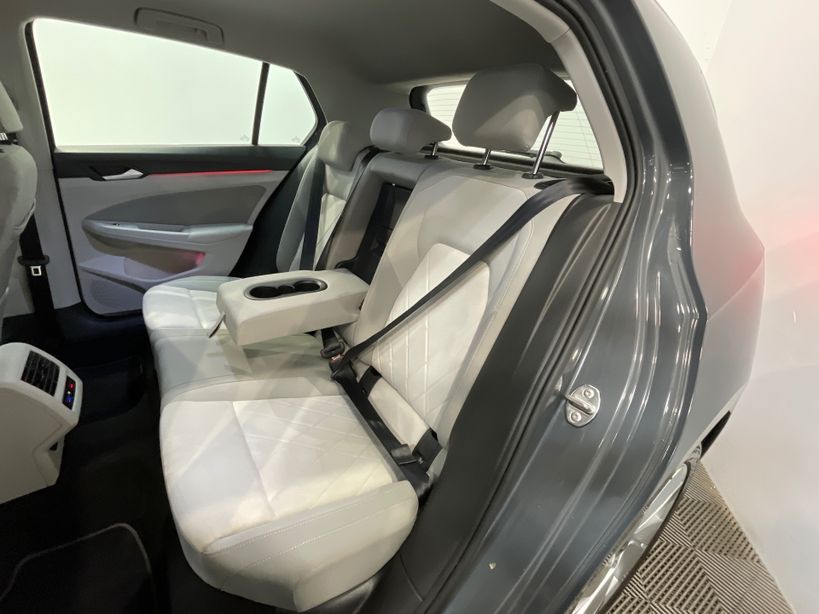 VOLKSWAGEN GOLF 2021 - Photo n°10