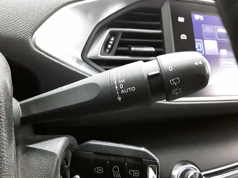 PEUGEOT 308 SW BUSINESS 2016 - Photo n°16