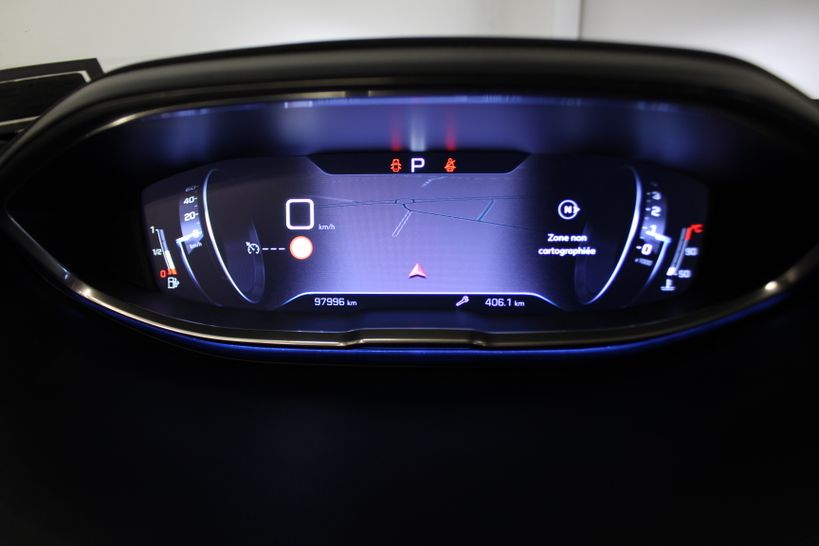 PEUGEOT 3008 BUSINESS 2017 - Photo n°9