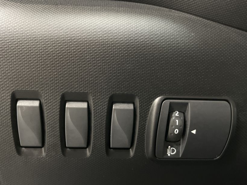 RENAULT TWINGO III 2021 - Photo n°32