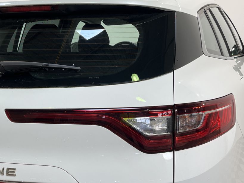 RENAULT MEGANE IV ESTATE 2017 - Photo n°7