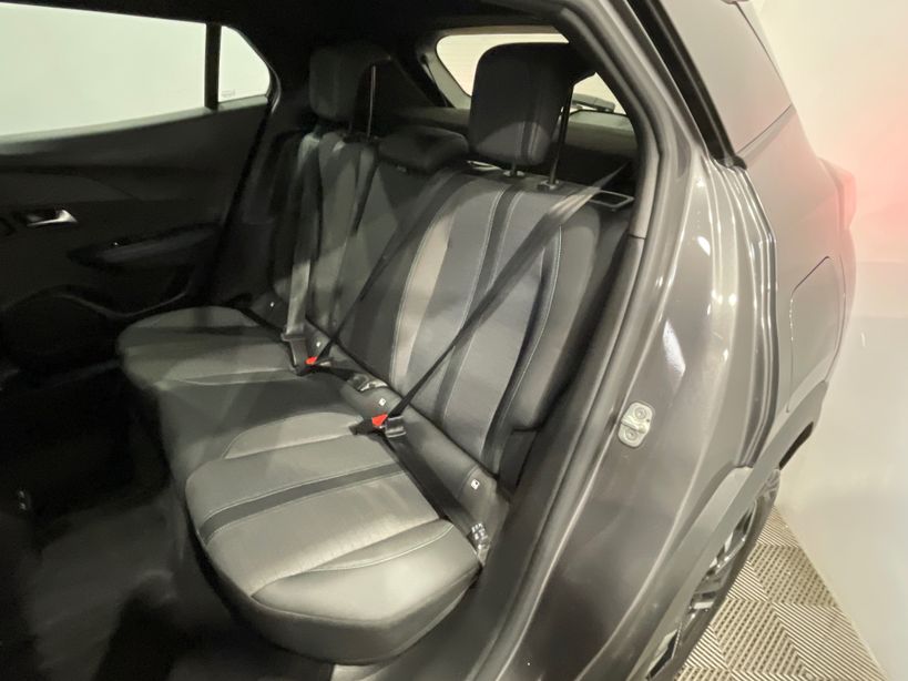 PEUGEOT 2008 2023 - Photo n°10