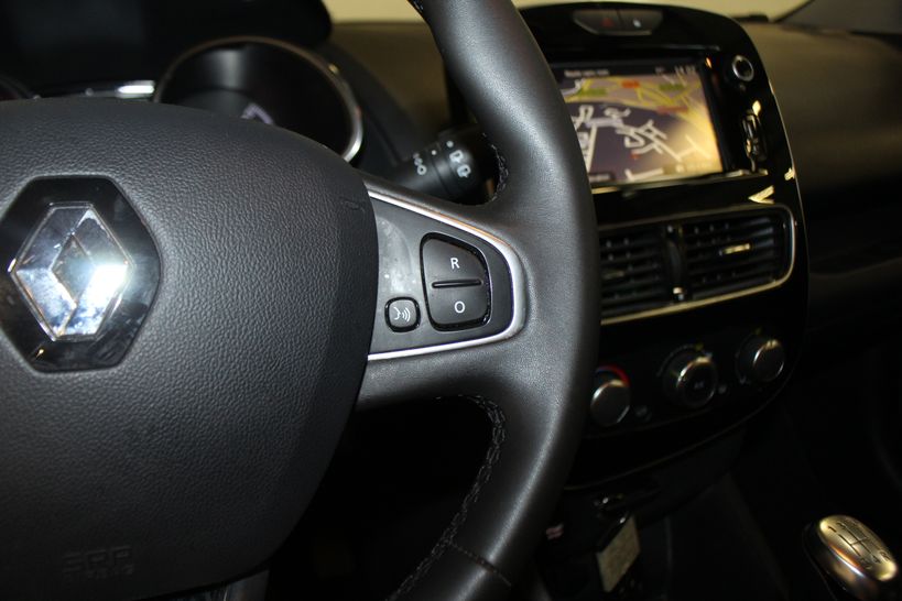 RENAULT CLIO IV BUSINESS 2018 - Photo n°20