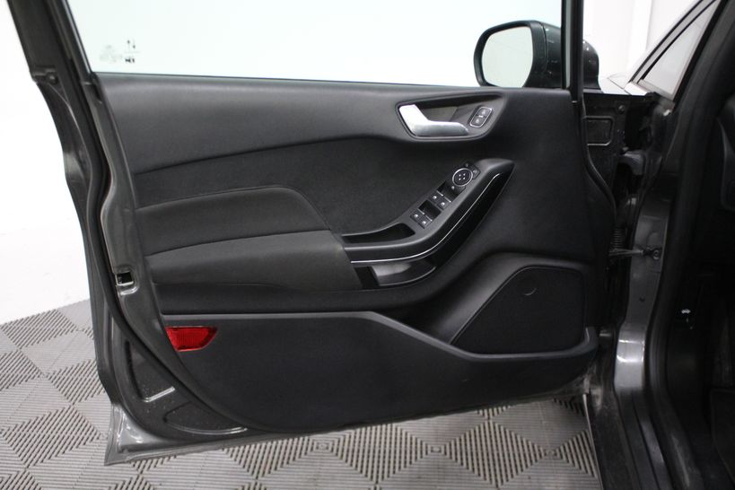 FORD FIESTA 2021 - Photo n°34