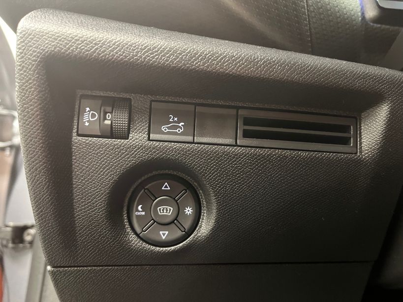 CITROEN C4 X 2023 - Photo n°16