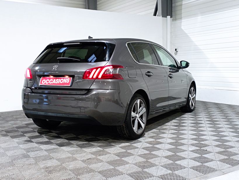 PEUGEOT 308 2020 - Photo n°6