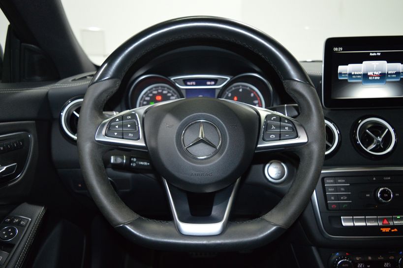 MERCEDES CLASSE CLA SHOOTING BRAKE 2017 - Photo n°11