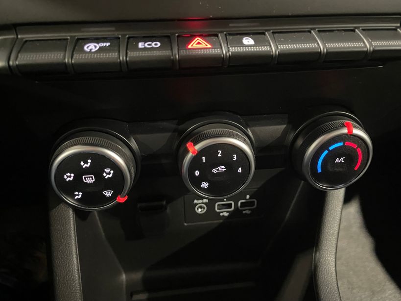 RENAULT CLIO V 2021 - Photo n°23