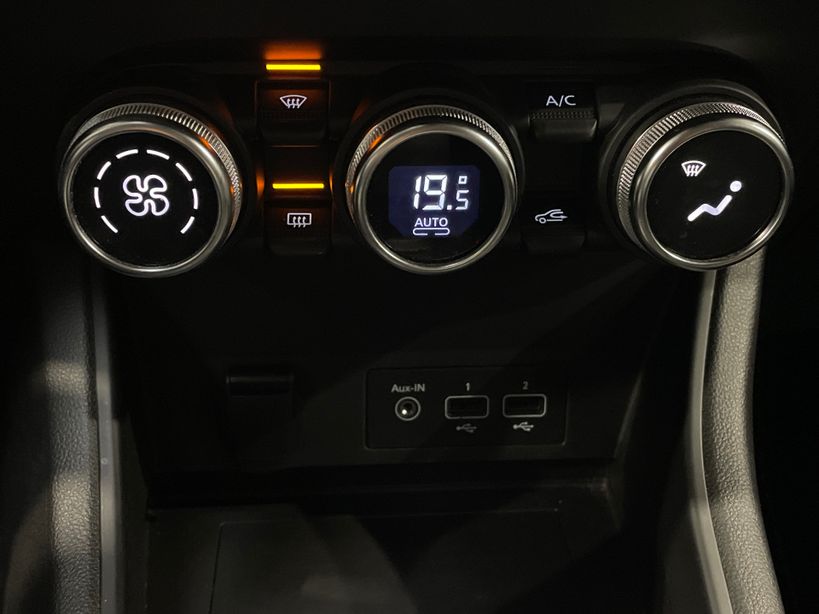 RENAULT CAPTUR 2022 - Photo n°16