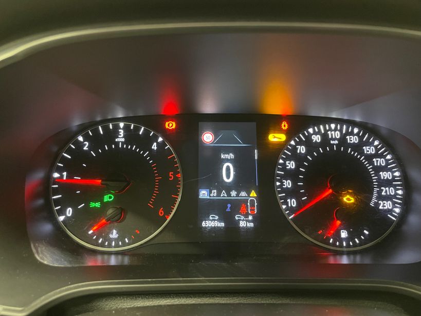 RENAULT MEGANE IV BERLINE 2022 - Photo n°14