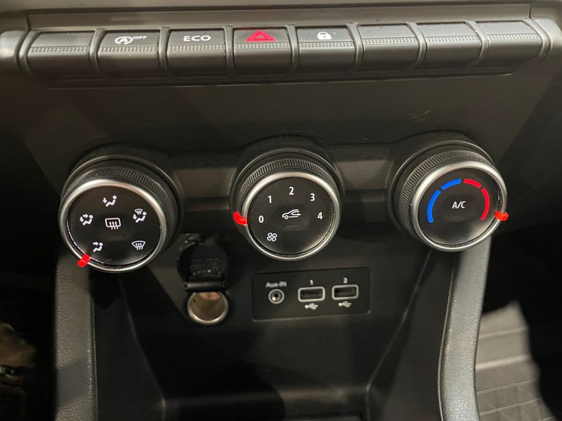 RENAULT CLIO V 2021 - Photo n°24