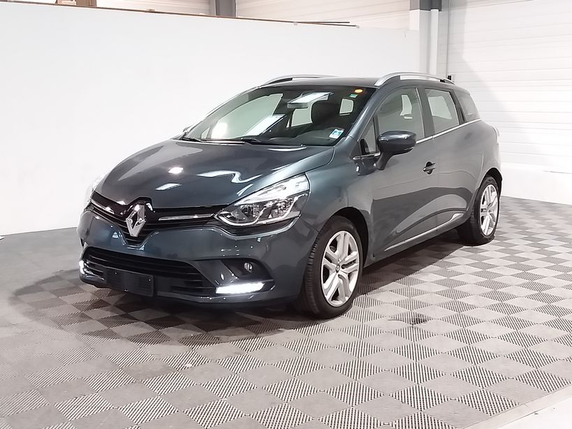 RENAULT CLIO IV ESTATE 2018 - Photo n°1