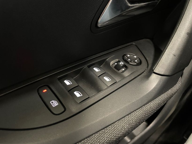 PEUGEOT 2008 2025 - Photo n°16