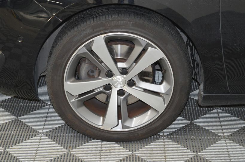 PEUGEOT 308 SW 2015 - Photo n°2