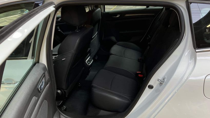 RENAULT MEGANE IV ESTATE 2021 - Photo n°12