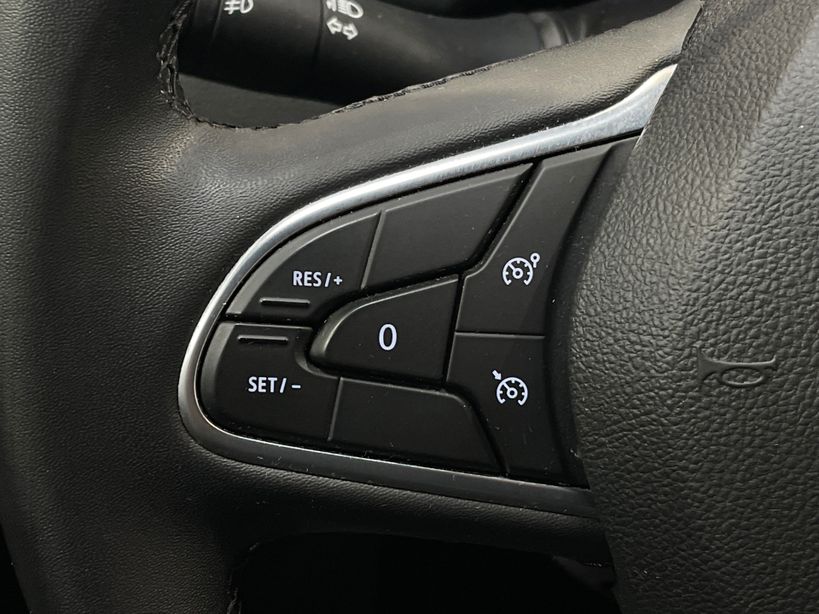 RENAULT MEGANE IV ESTATE 2021 - Photo n°23