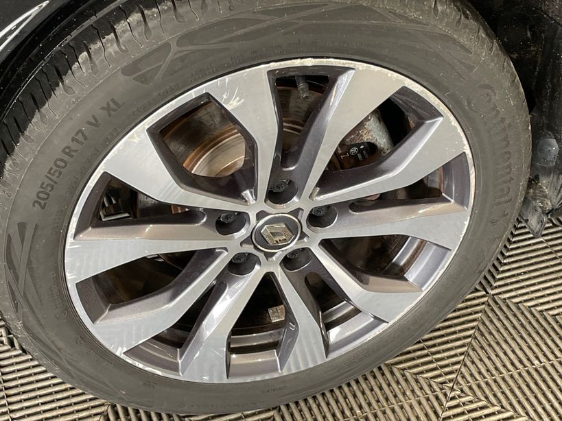 RENAULT MEGANE IV BERLINE 2021 - Photo n°2