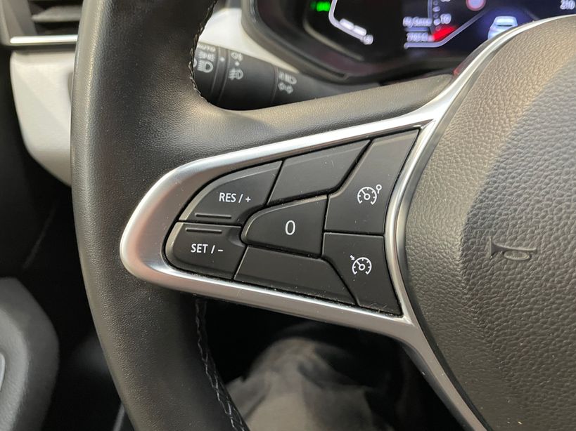 RENAULT CLIO V 2022 - Photo n°32