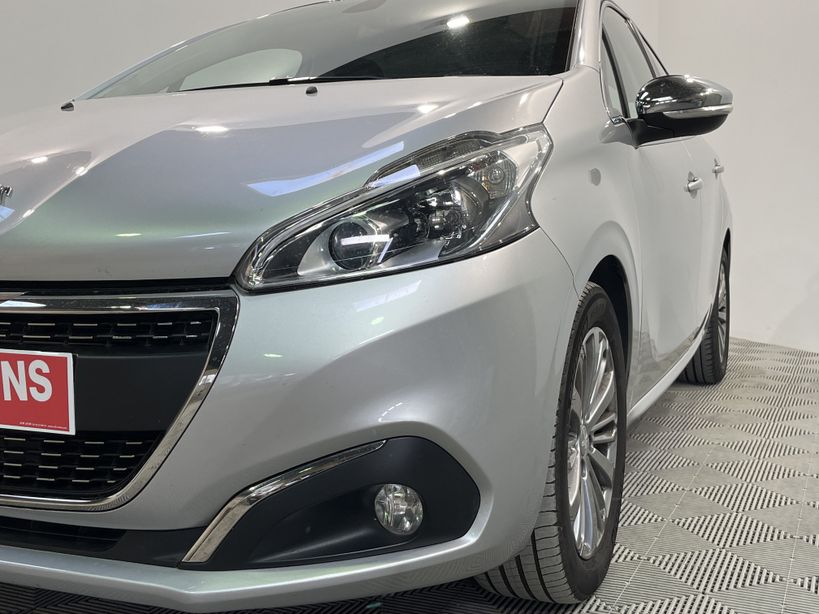 PEUGEOT 208 2016 - Photo n°7