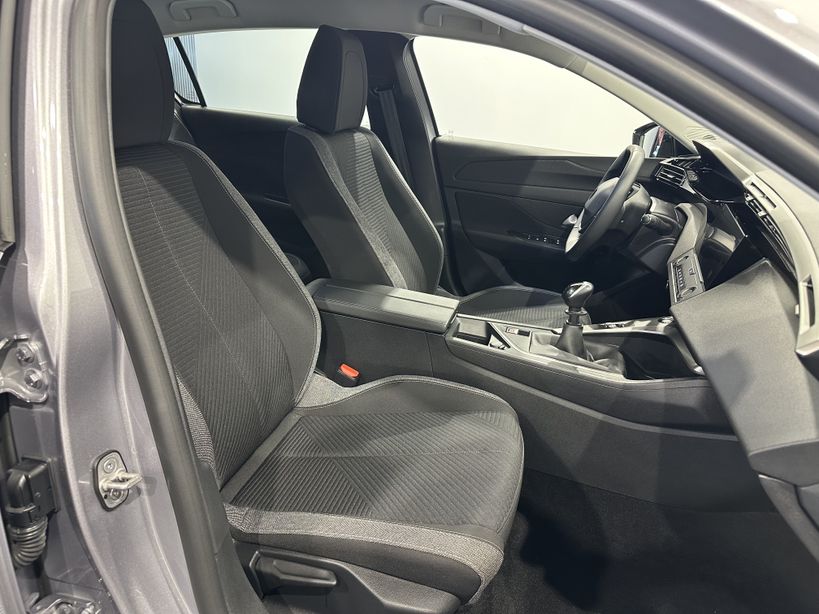 PEUGEOT 308 2024 - Photo n°9