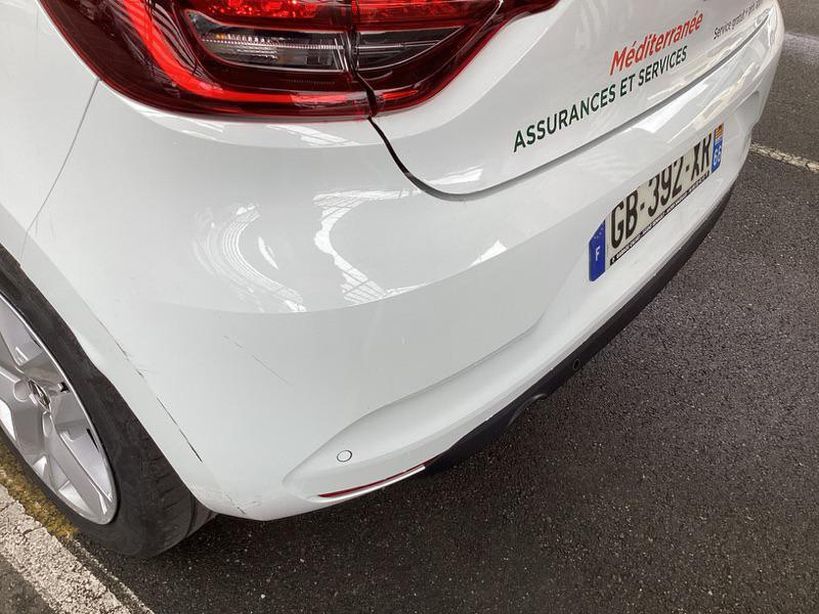 RENAULT CLIO V 2021 - Photo n°9