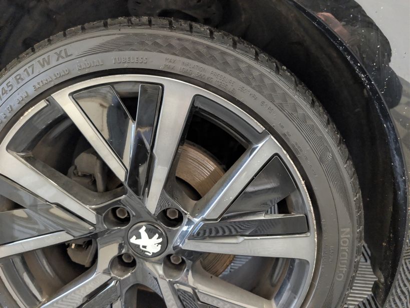 PEUGEOT 208 2023 - Photo n°1