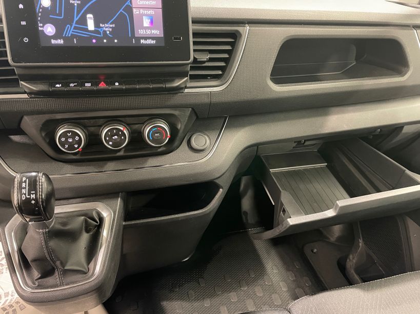 RENAULT TRAFIC FOURGON 2022 - Photo n°34
