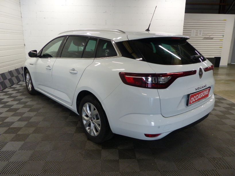 RENAULT MEGANE IV ESTATE 2020 - Photo n°4