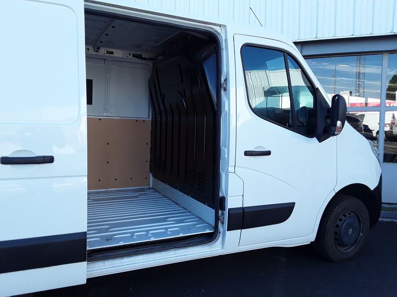 RENAULT MASTER FOURGON 2015 - Photo n°9