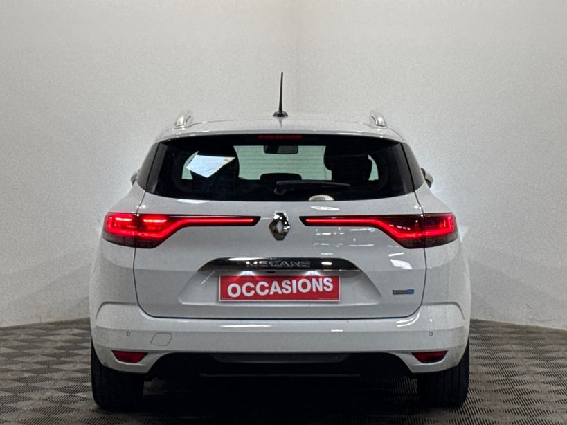 RENAULT MEGANE IV ESTATE 2022 - Photo n°6