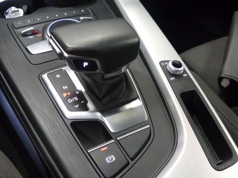 AUDI A4 AVANT 2019 - Photo n°26