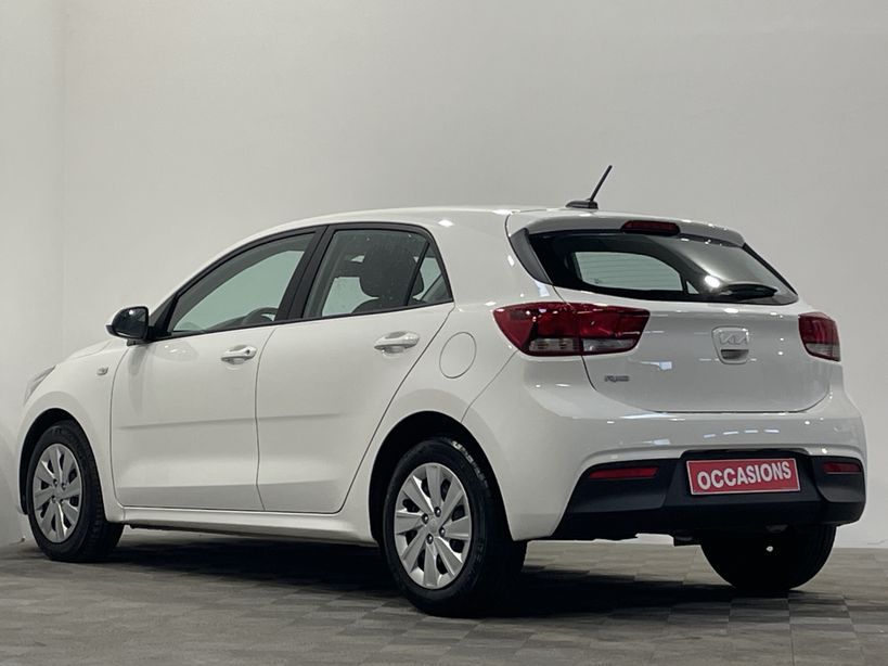 KIA RIO 2023 - Photo n°4