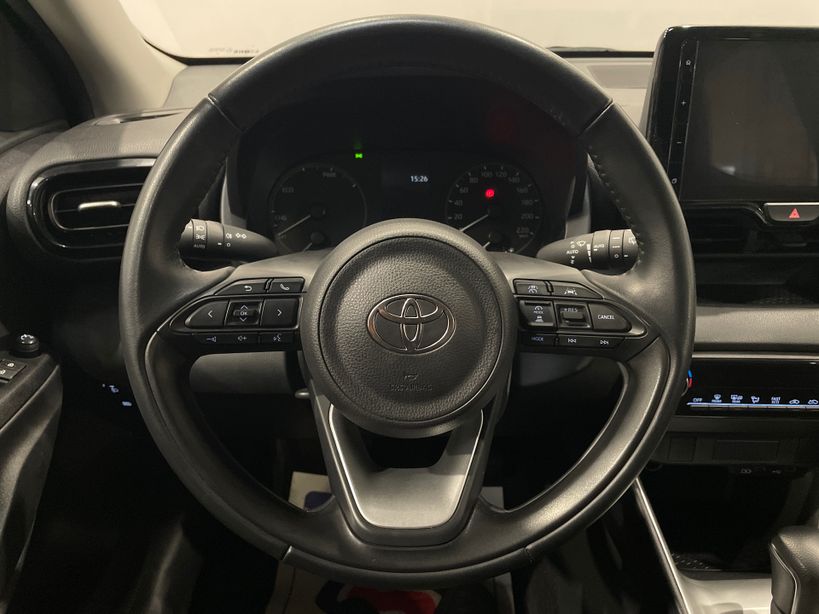 TOYOTA YARIS HYBRIDE 2025 - Photo n°11