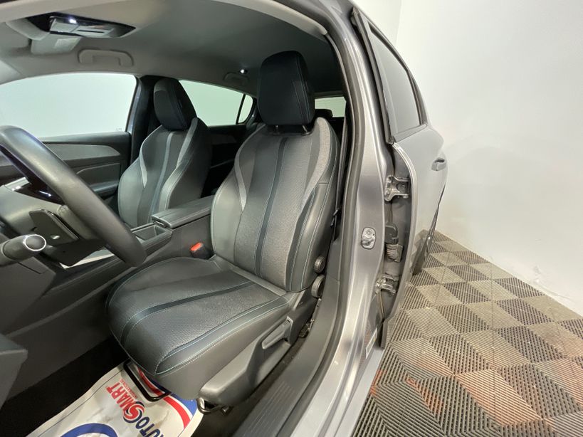 PEUGEOT 308 2023 - Photo n°9