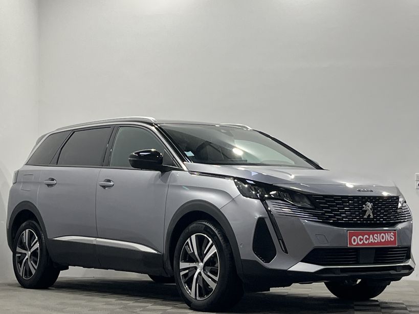 PEUGEOT 5008 2023 - Photo n°2