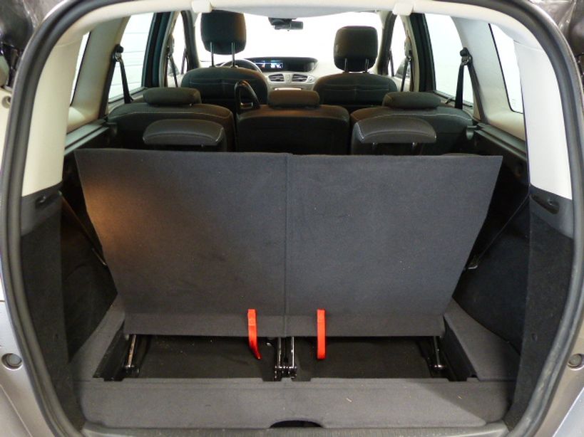 RENAULT GRAND SCENIC III 2015 - Photo n°9