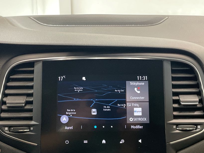 RENAULT MEGANE IV BERLINE 2022 - Photo n°14