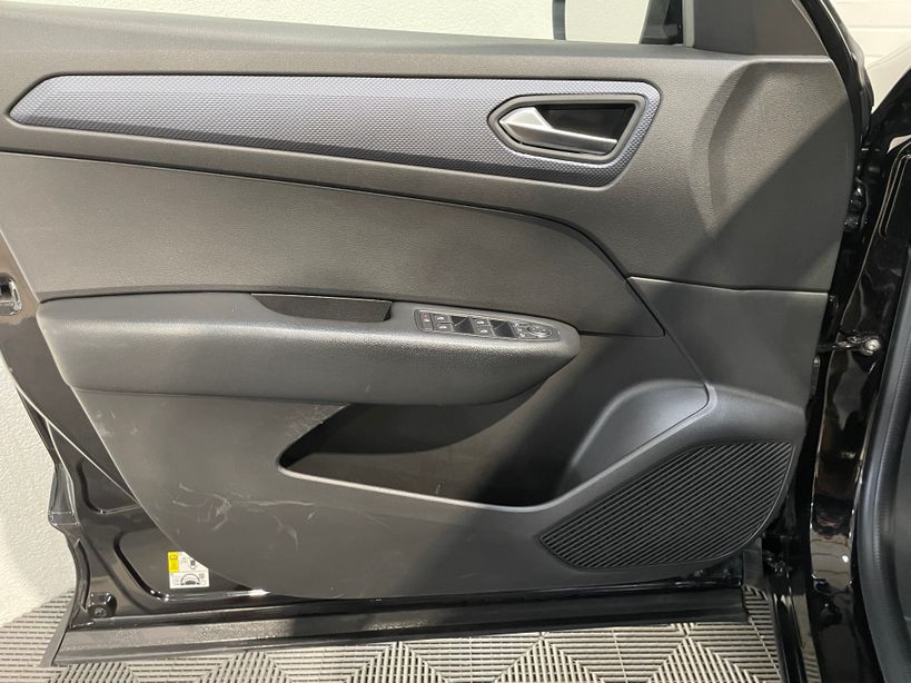 RENAULT ARKANA 2024 - Photo n°38