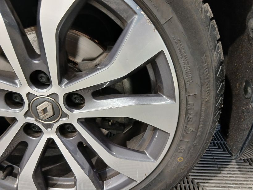 RENAULT MEGANE IV ESTATE 2023 - Photo n°6