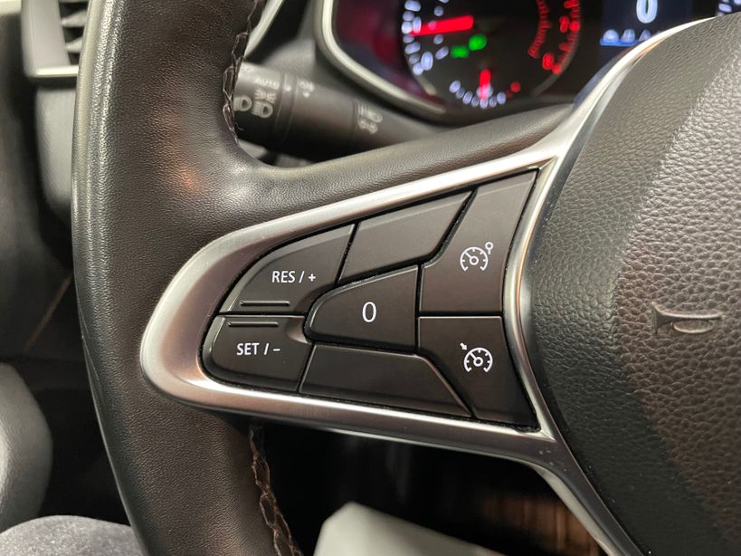 RENAULT CLIO V 2021 - Photo n°18