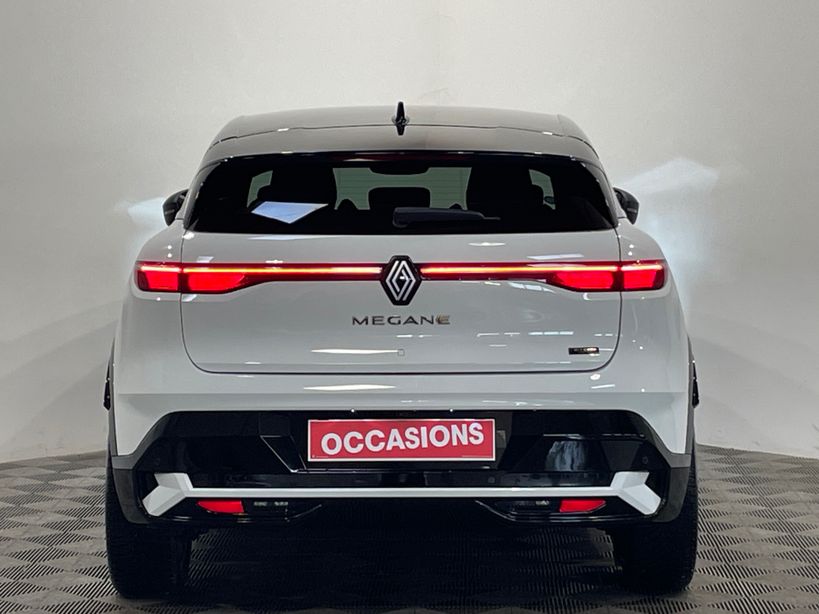 RENAULT MEGANE E TECH 2023 - Photo n°6