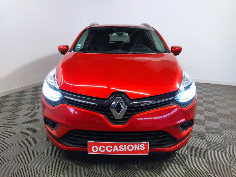 RENAULT CLIO IV ESTATE 2018 - Photo n°2
