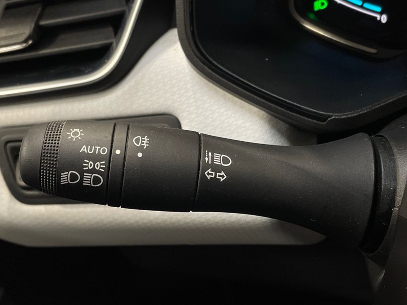 RENAULT CLIO V 2023 - Photo n°26