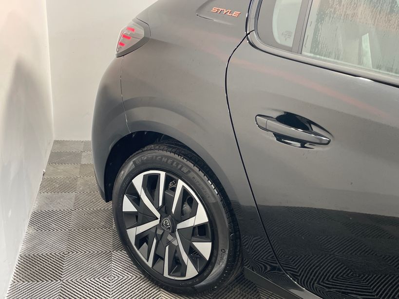 PEUGEOT 208 2025 - Photo n°9