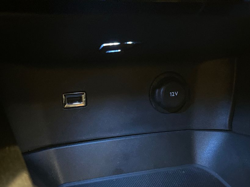 PEUGEOT 3008 2023 - Photo n°19